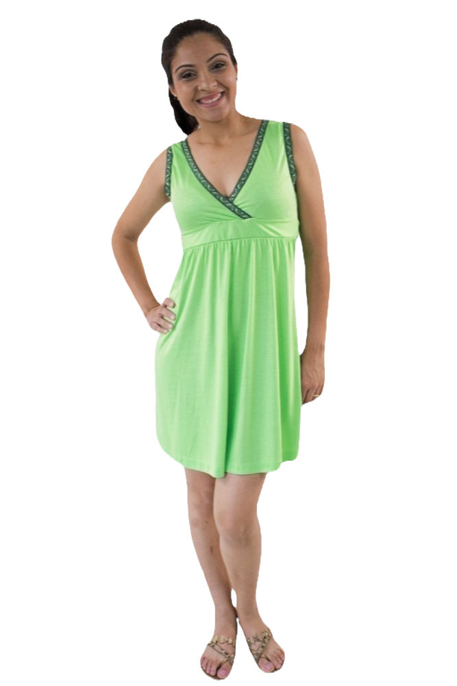Vestido verde claro, detalhe no decote, therelli-moda