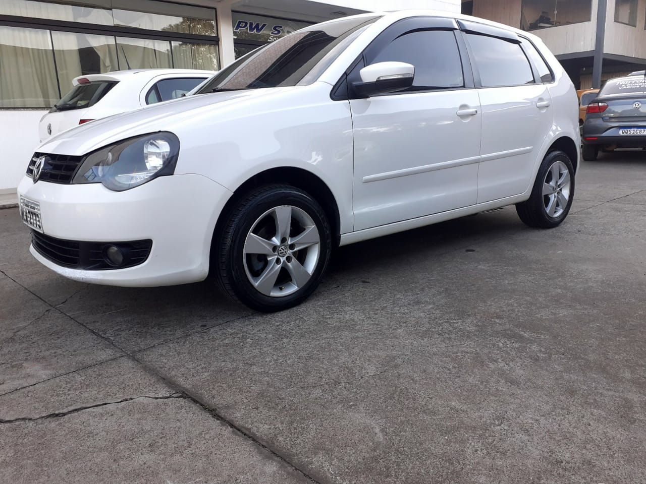 VW - VOLKSWAGEN/POLO BLUEMOTION 1.6 TOTAL FLEX 8V 5P