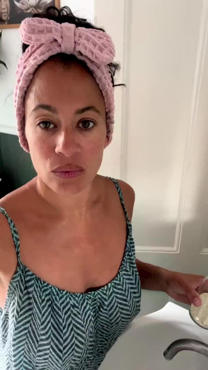 Thumbnail: Organic Oat and Milk Facial Wash