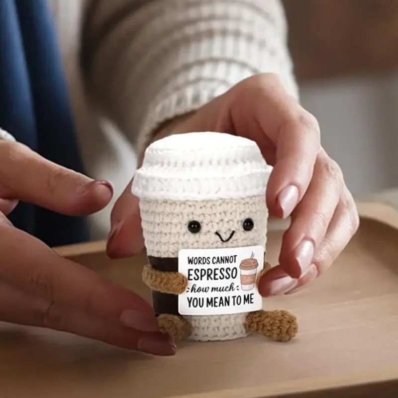 Probé esta muñeca de café tejida que todos están comprando por €2.57
