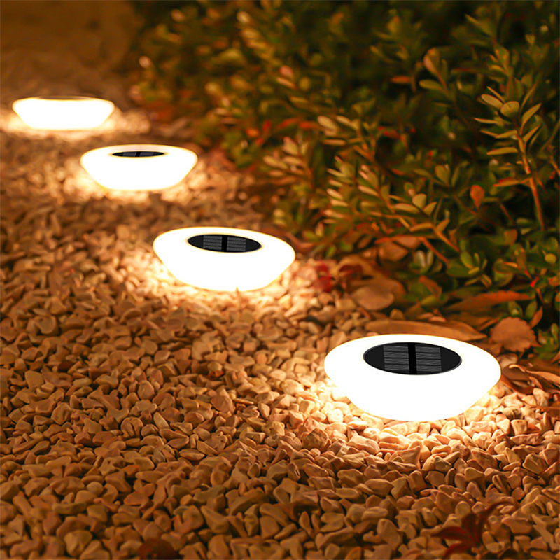 Luces Solares LED: ¿Valen €3.9 para Iluminar tu Jardín?
