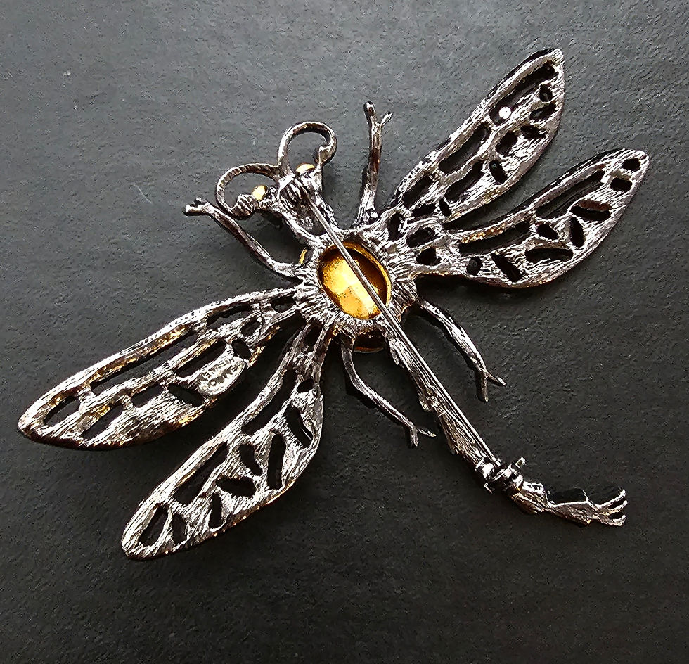 Kenneth ©Lane Huge Dragonfly Pin - back view
