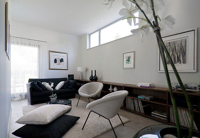 contemporary-family-room