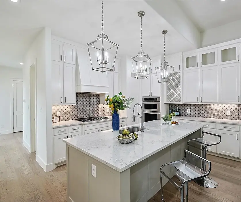 911 Bayonne St_Kitchen.webp