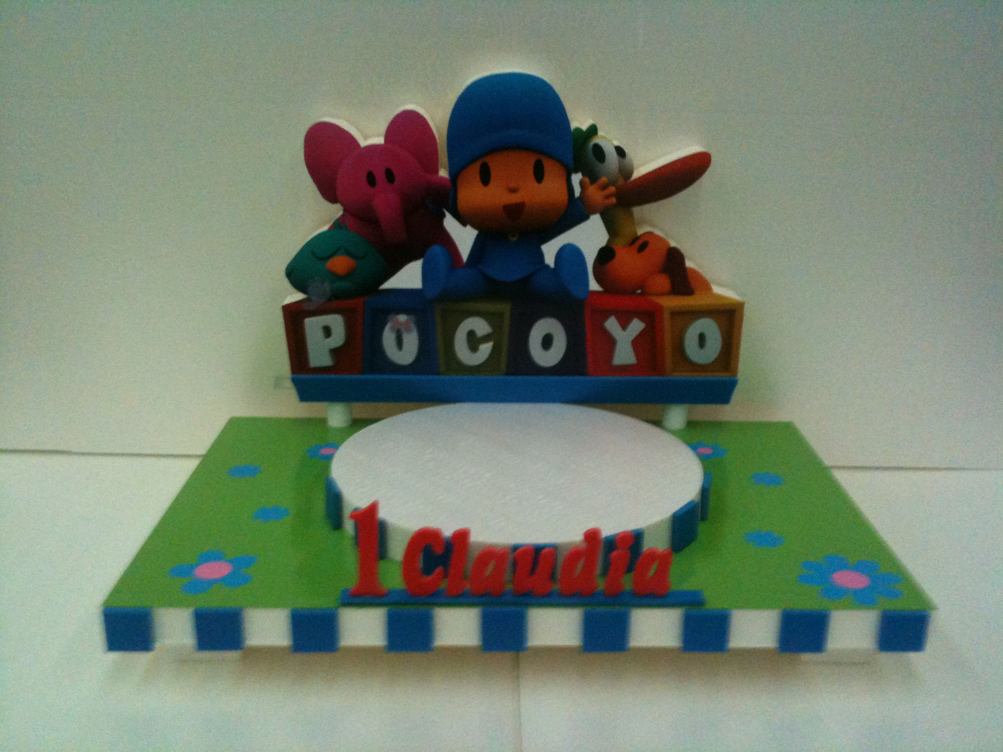 REF.227 Base tarta primer añito Pocoyó