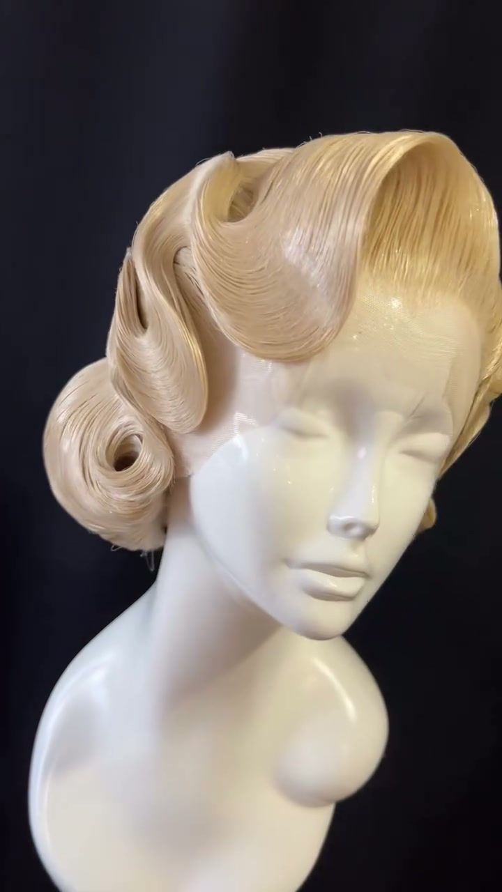 Thumbnail: Madame Camellia