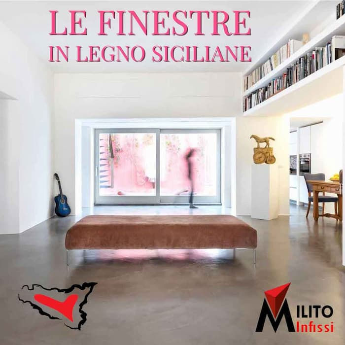 Grande vetrata scorrevole in legno dal design moderno e minimale, installata in una villa siciliana. Massima luminosità ed eccellenza nell'isolamento termico firmata Milito Infissi.