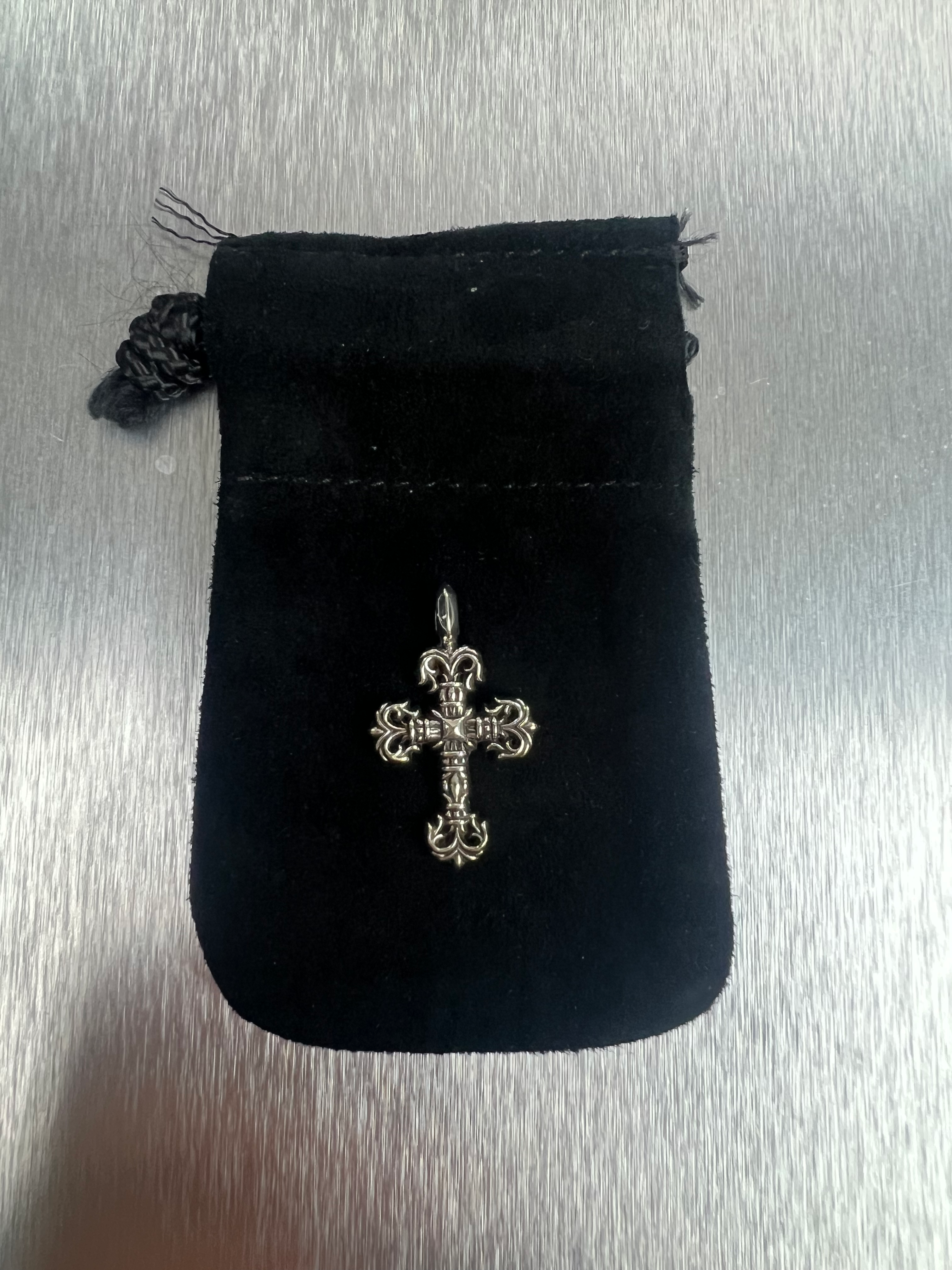 Chrome hearts filigree cross pendant