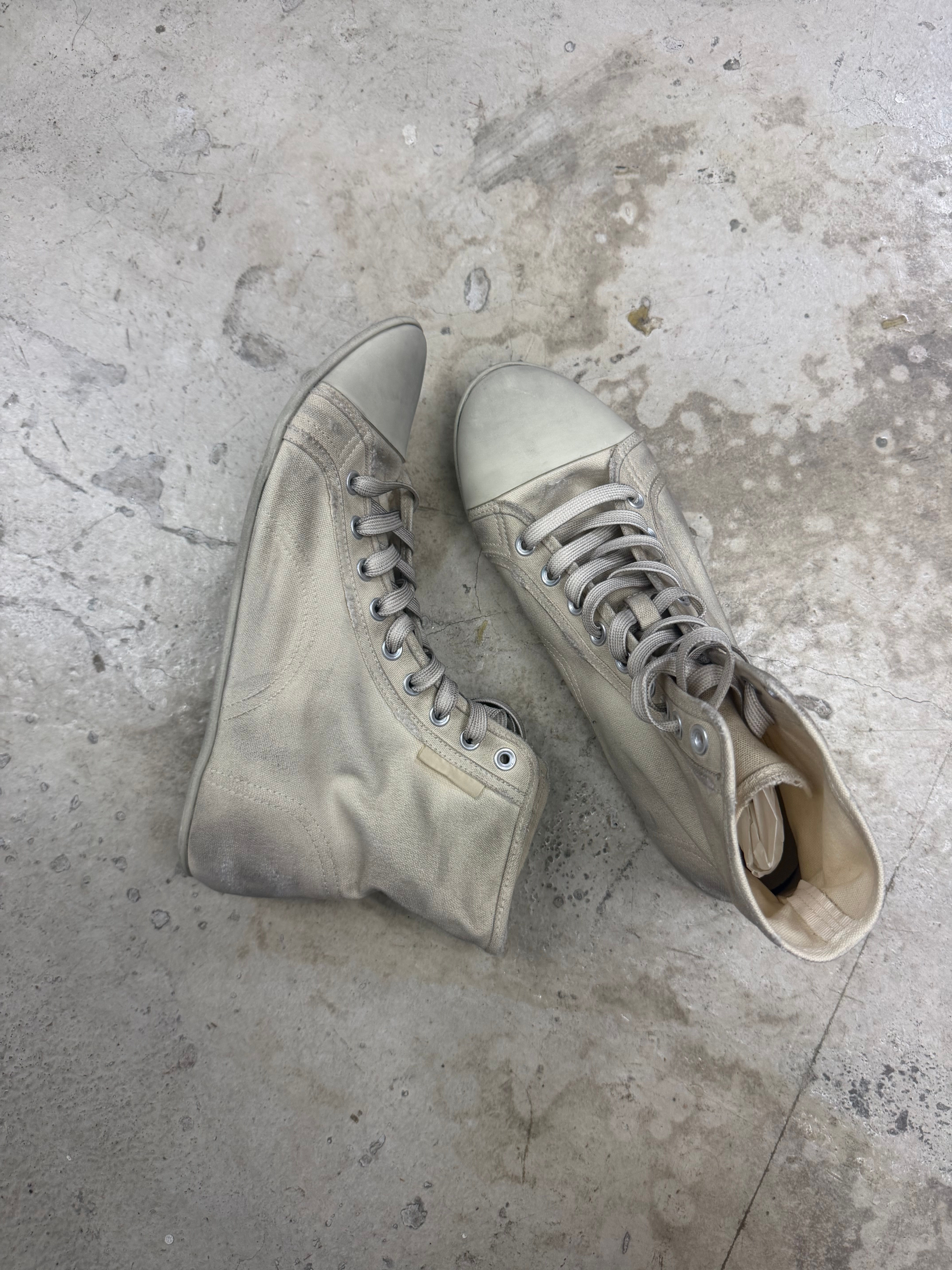 Balenciaga ultra flat high top white sneaker size 42/43