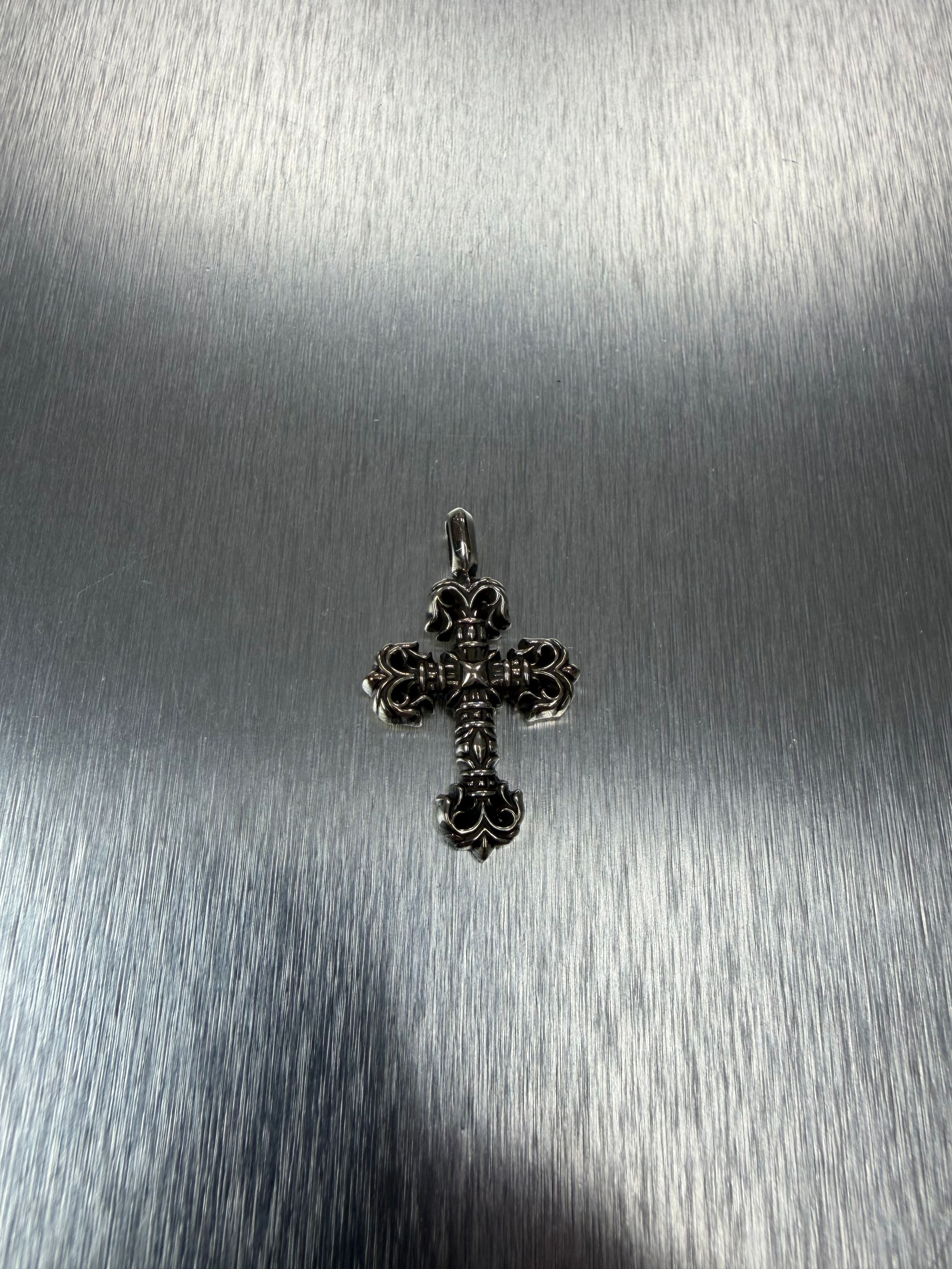 Chrome hearts tiny filigree pendant 