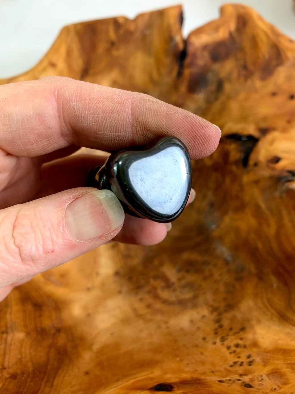 Thumbnail: Magnetite Tumble/Shape