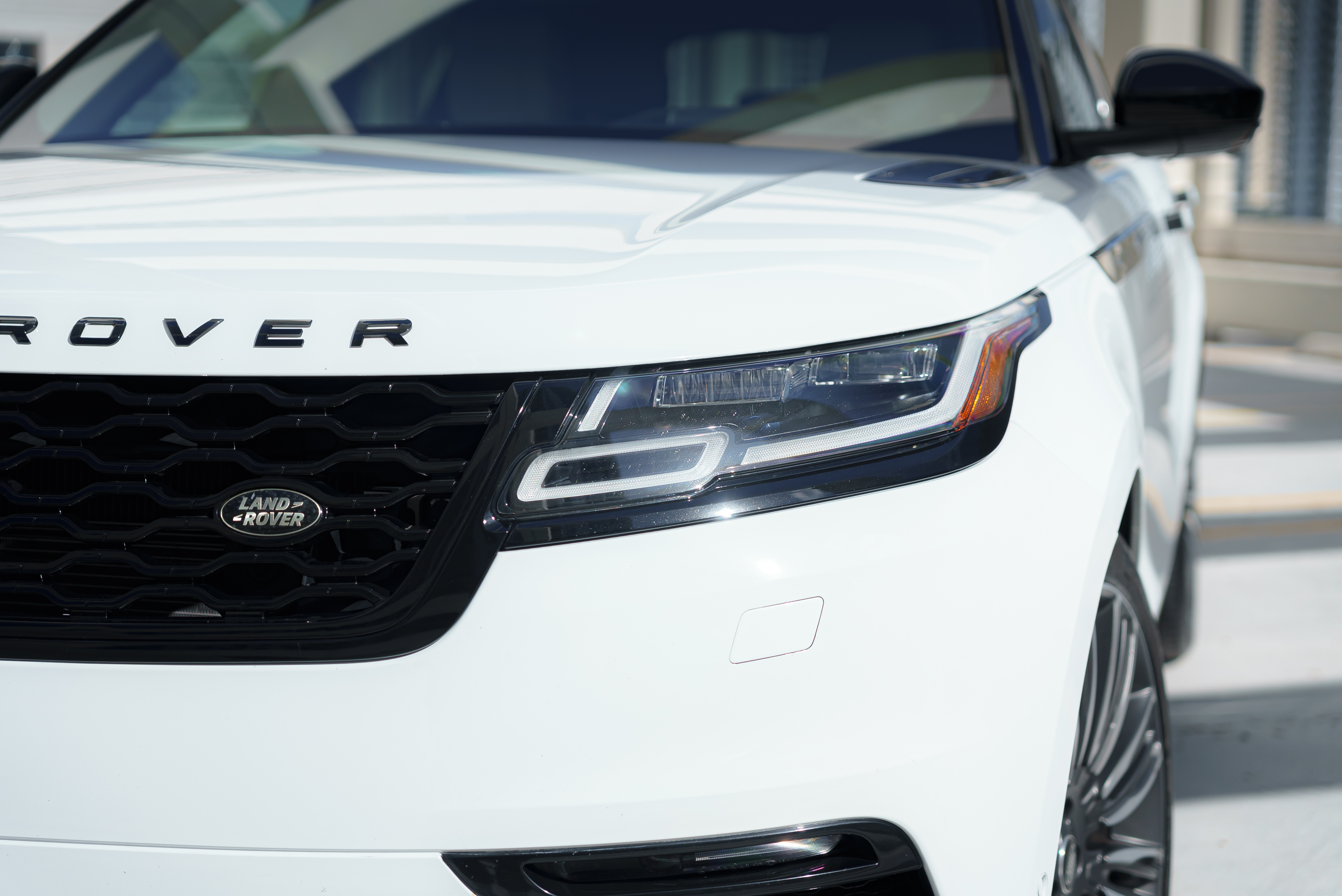 Land Rover Range Rover Velar, view 3