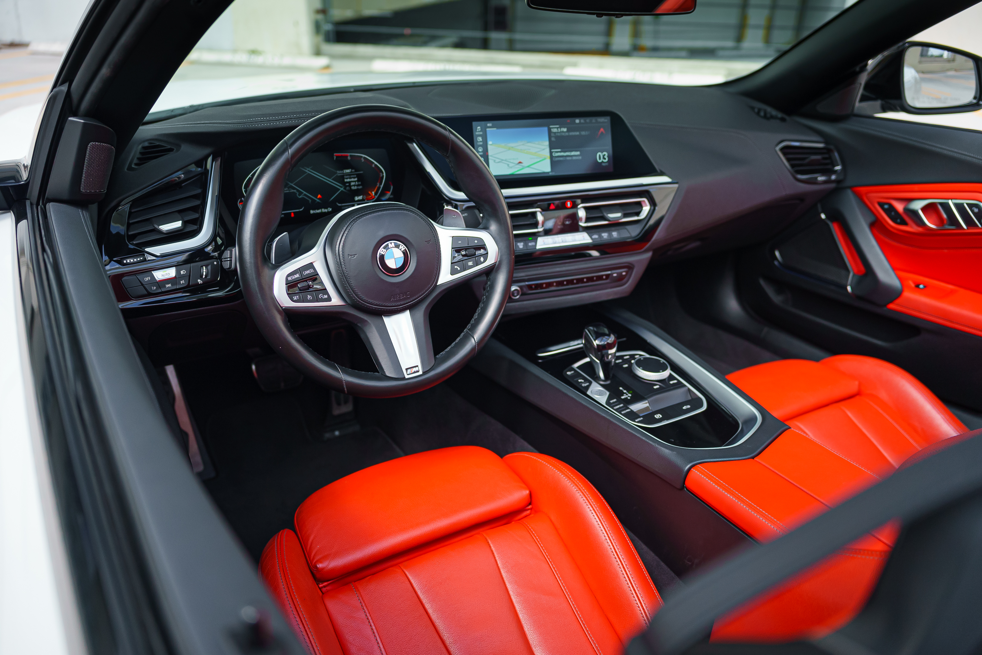 BMW Z4, view 4
