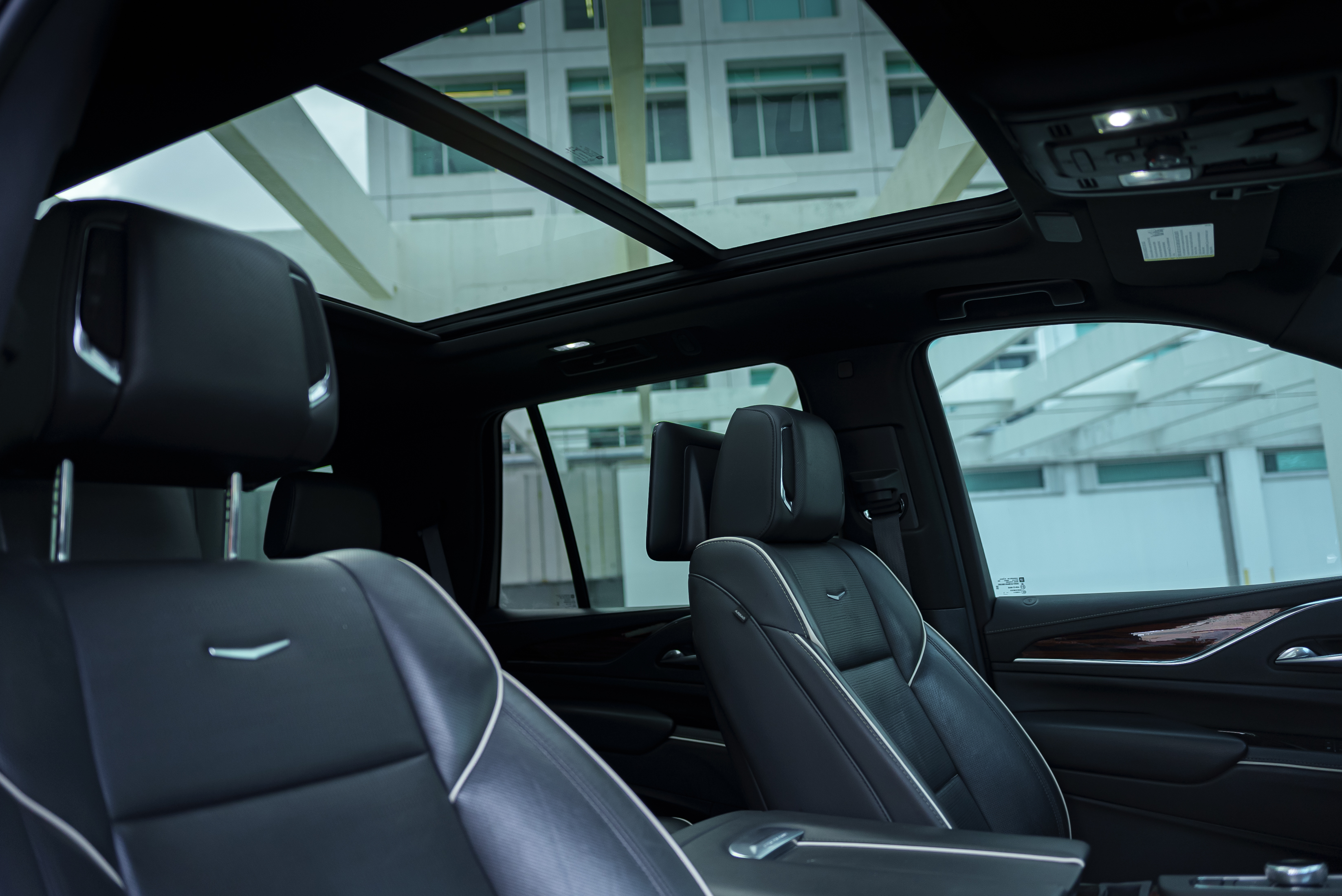 2021 Cadillac Escalade, view 9