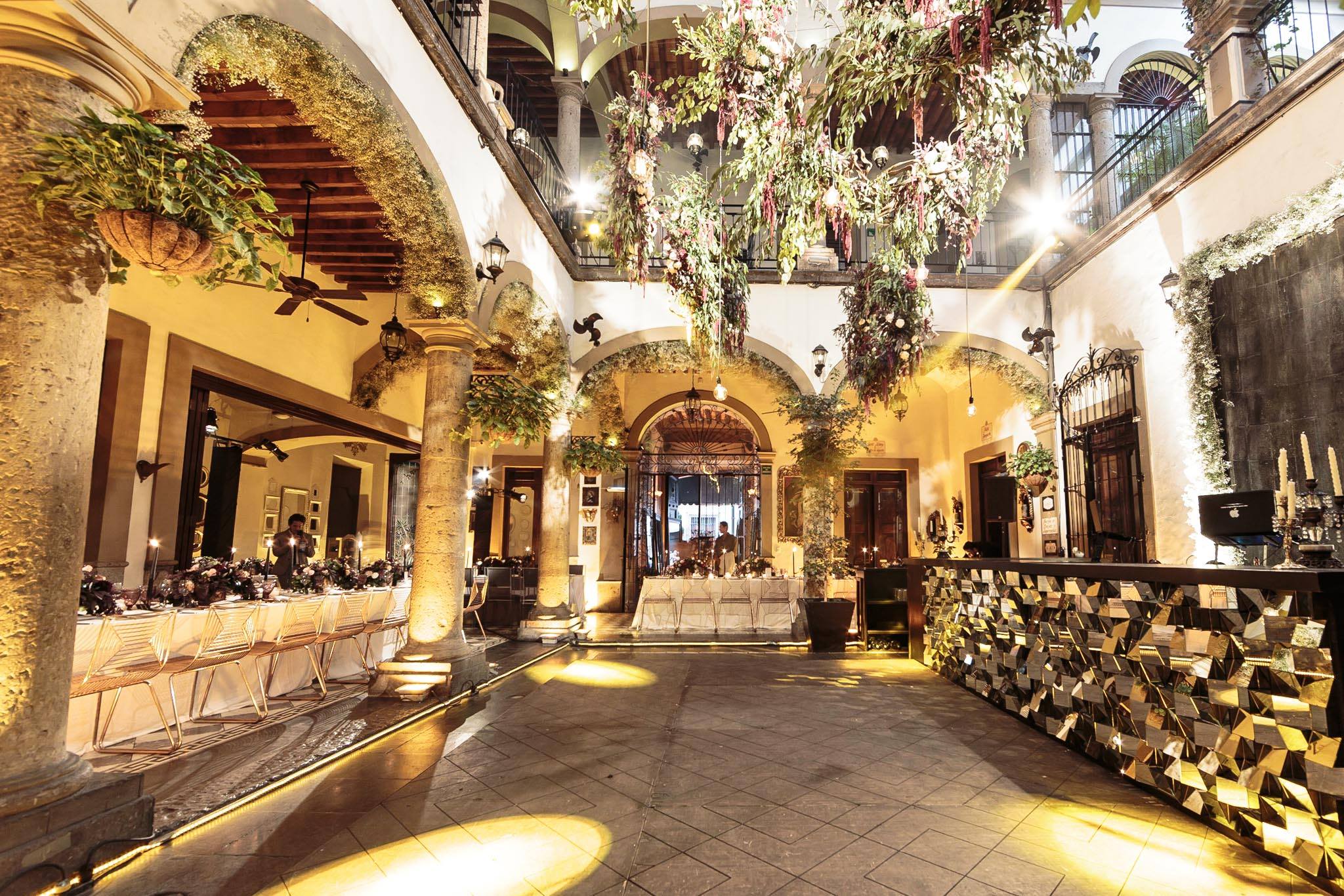 Casa Pedro Loza - Hotel Boutique para eventos en Guadalajara, Jalisco. Casa Pedro Loza es un hotel boutique y sede de eventos en un...