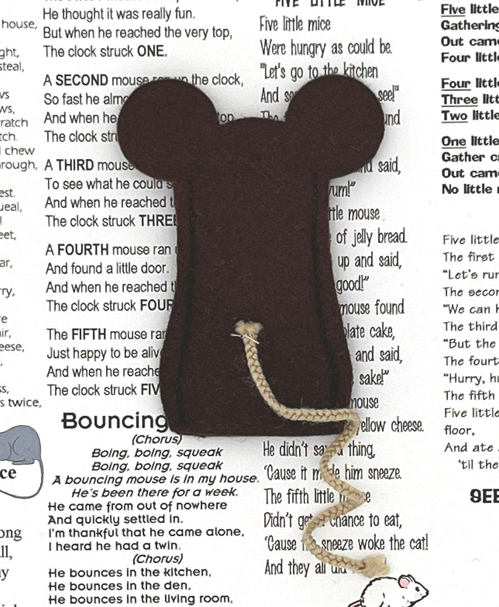 Thumbnail: Mouse Finger Puppet