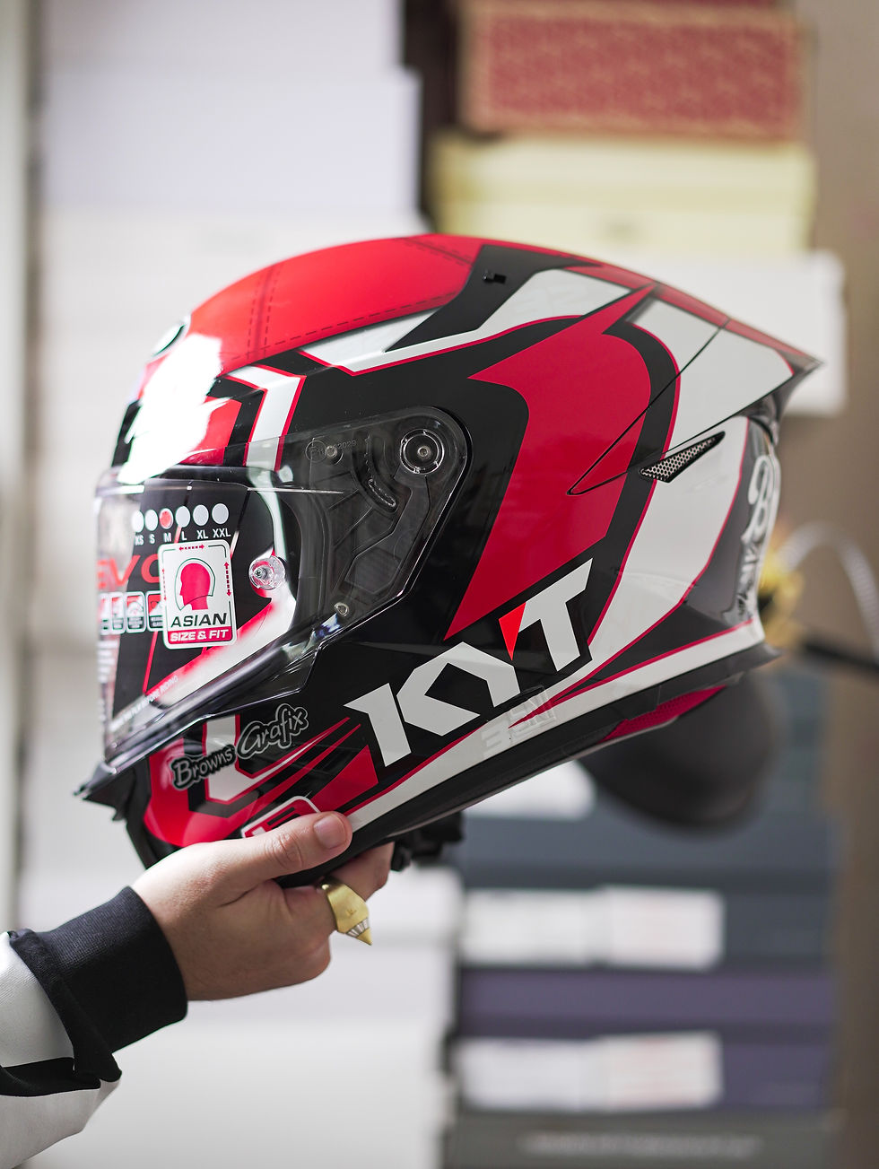 Thumbnail: KYT TT REVO OLLY BAYLISS