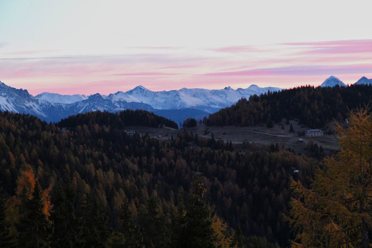 Alba dal Rifugio Baion