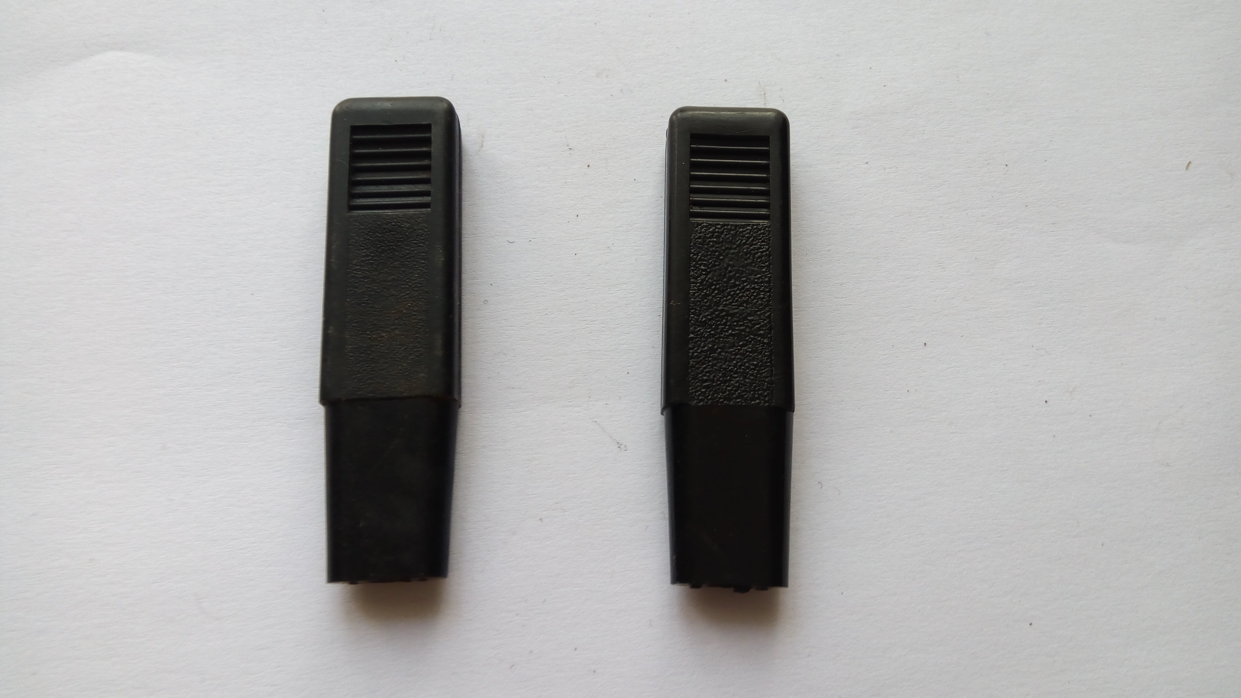 Кнопка-стопор замка двери Москвич 2141