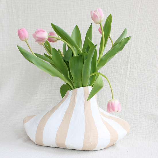 4-Vase Stripes.png