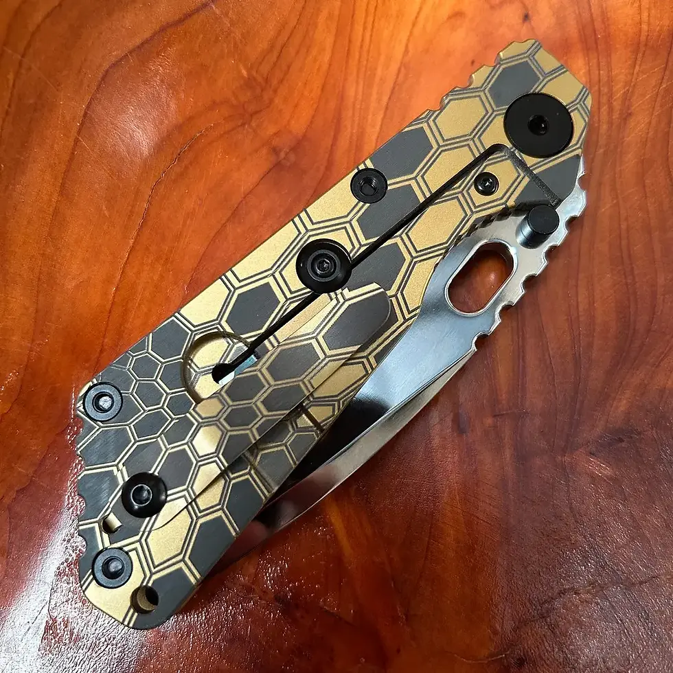 Thumbnail: Mick Strider - SnG Folding knife - Tanto/mirror polish【Golden snake】