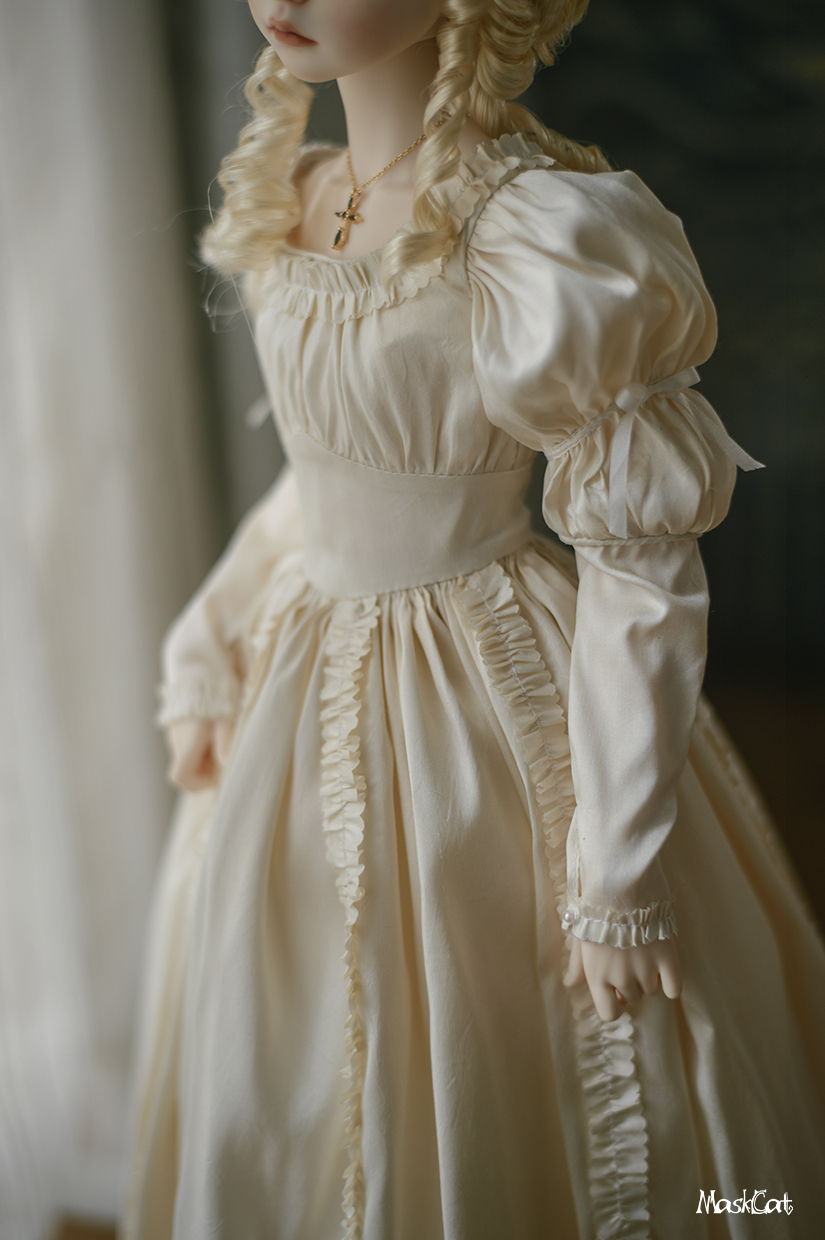 Thumbnail: Ronia - One off 2024 -