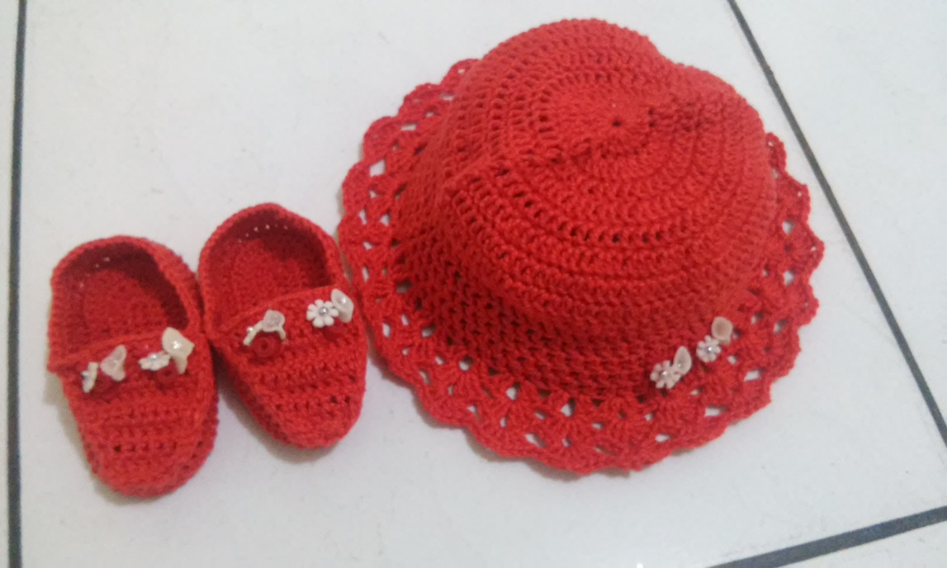 Kit Chapéu e sapatinhos