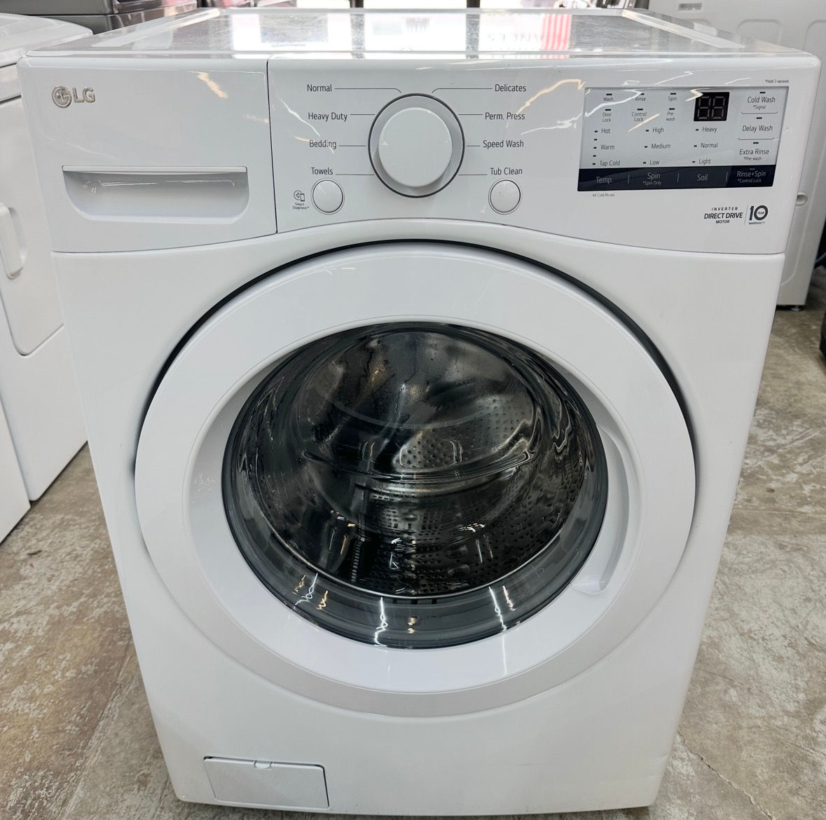 LG Refurbished Front load Washer 4.5 cuft Irving 7056