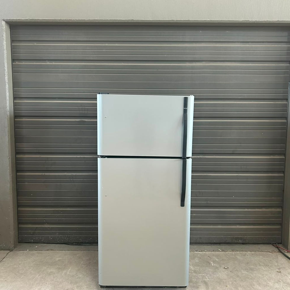 Kenmore Refurbished Top Freezer Refrigerator 18 cuft Austin 4800
