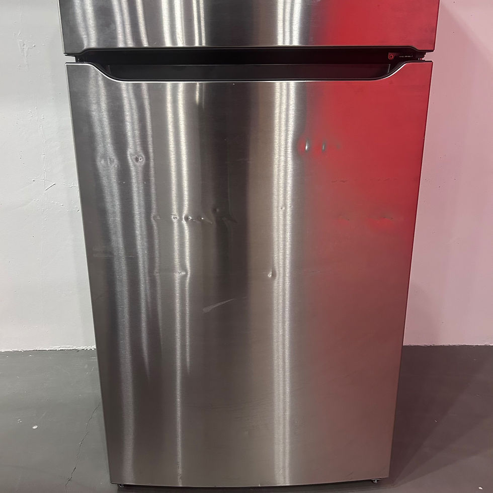 Frigidaire FFHT2045XS3 Top Freezer Refrigerator 20 CF- Scratch & Dent -Austin 46