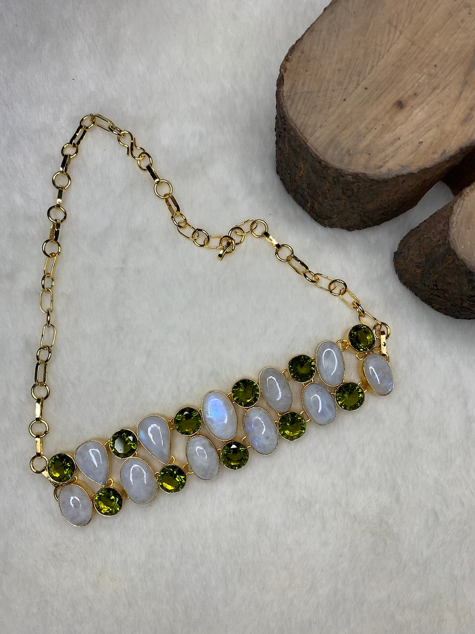 Thumbnail: Pearl Marvel : CHOKER 