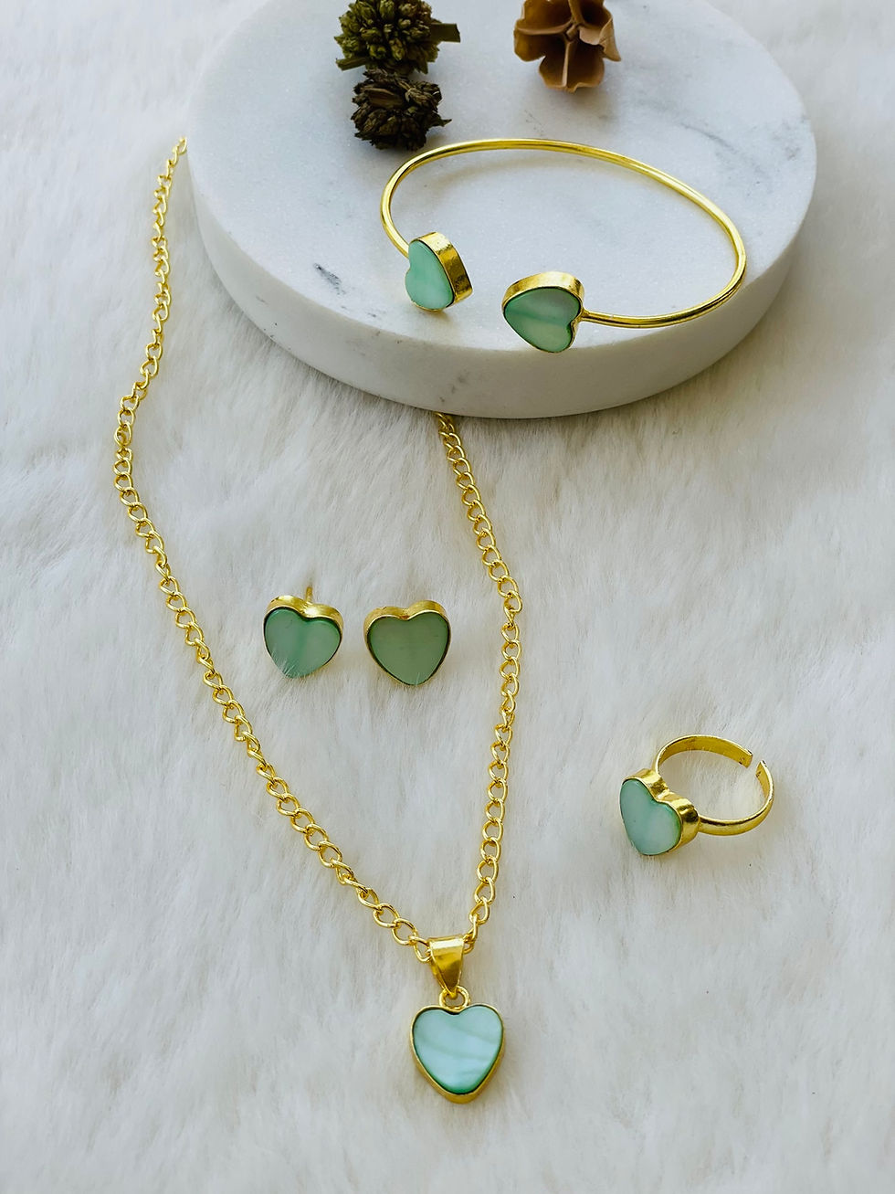 Thumbnail: Emily : COMBOS 