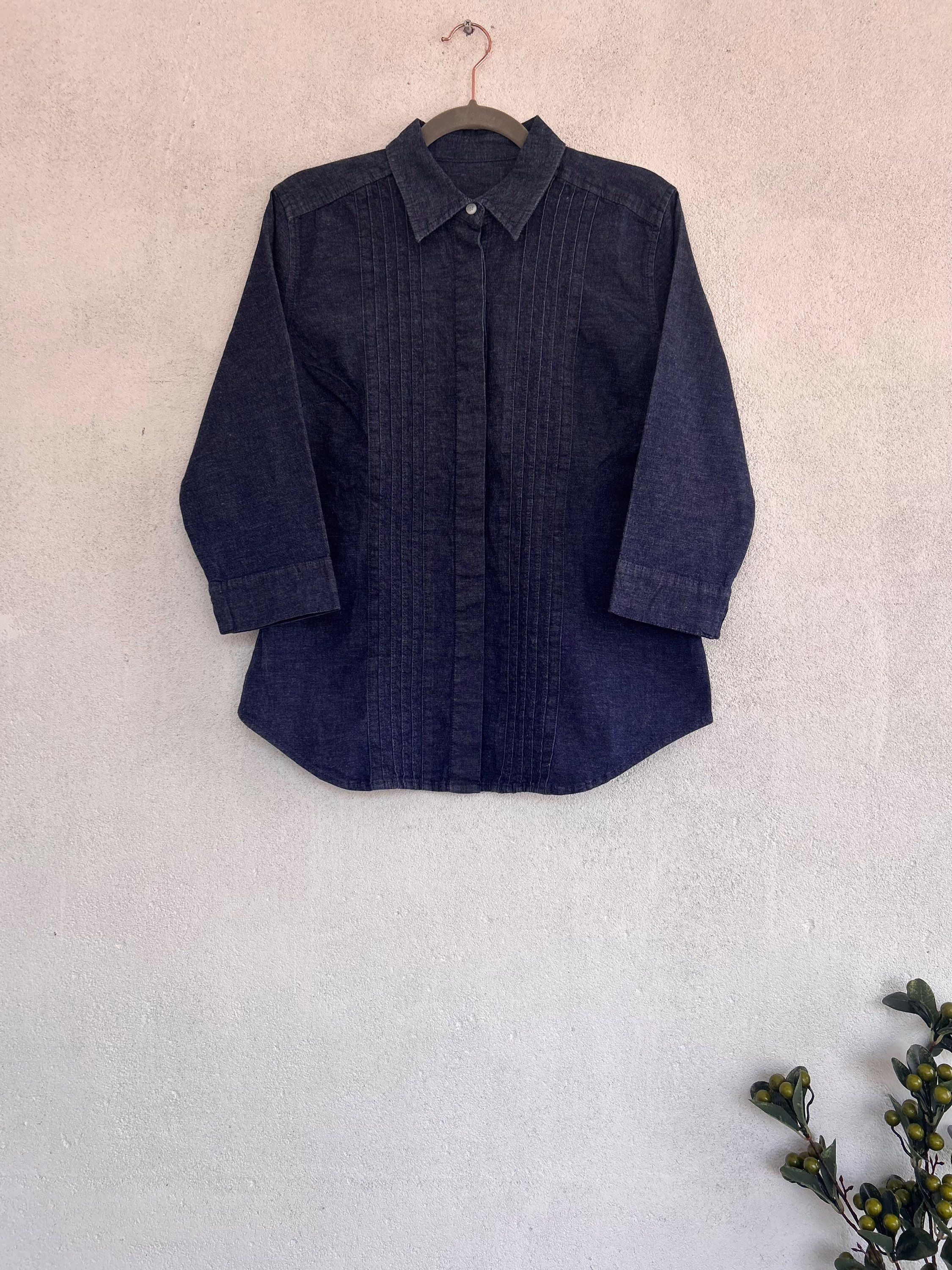 Jean : SHIRT (M to L size)
