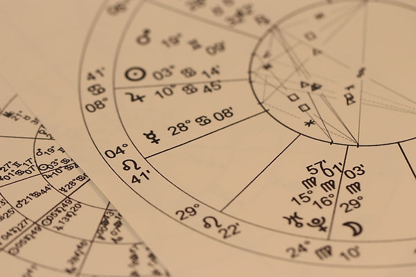astrology-g3fa80ffc7_1280.jpg
