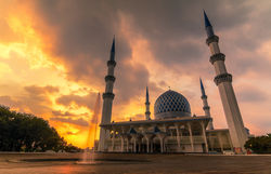 Mosque-Malaysia-1024.jpg