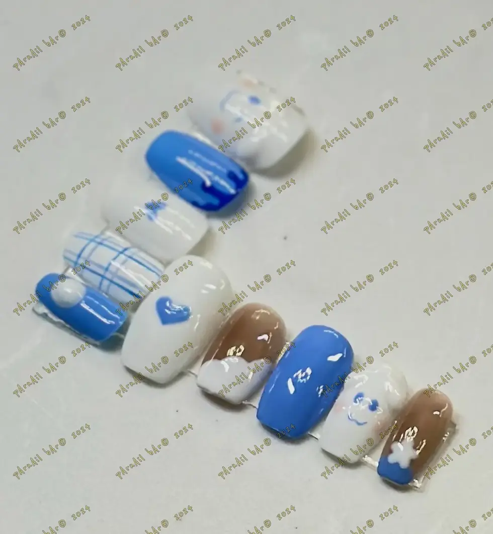 CinnamonAil press-on nails with blue