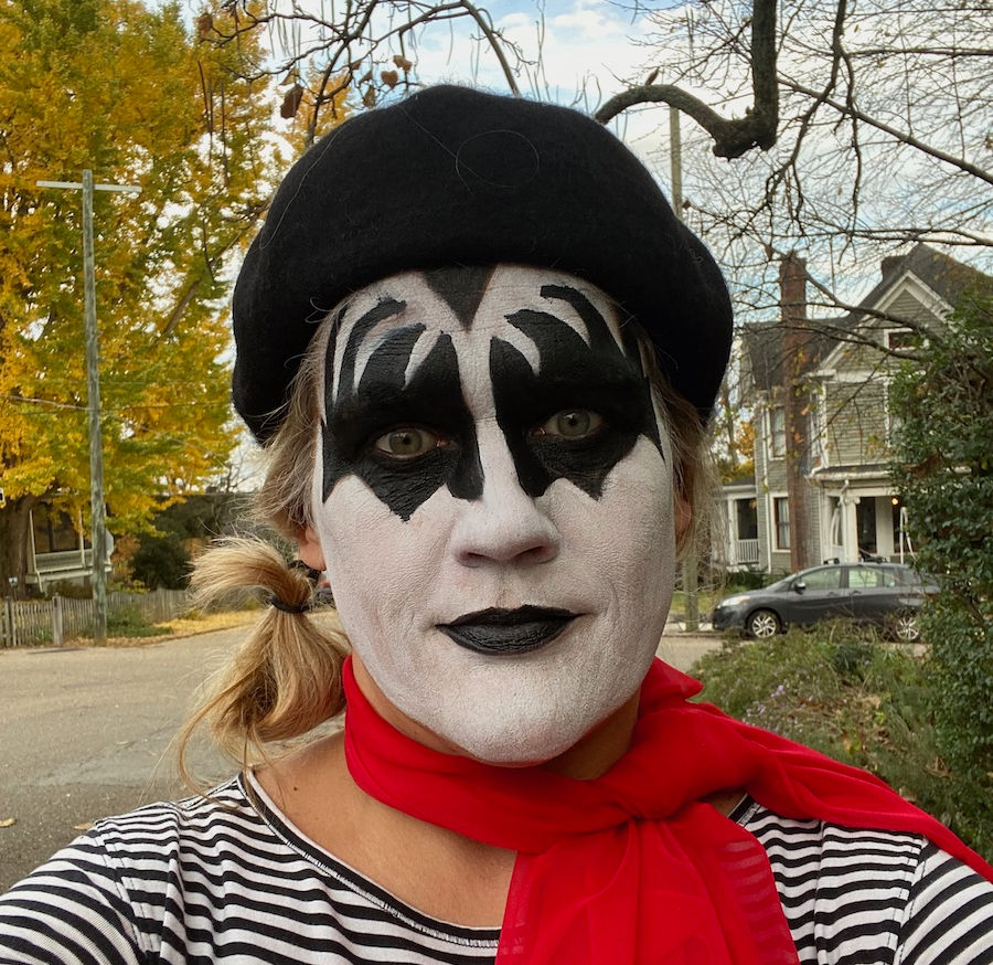 4th and gill halloween 2022 16.jpeg