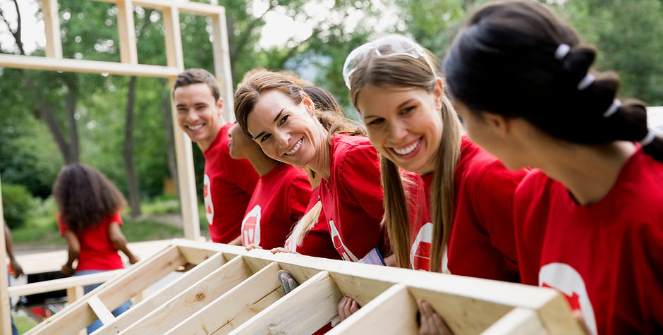 Volunteers-Construction