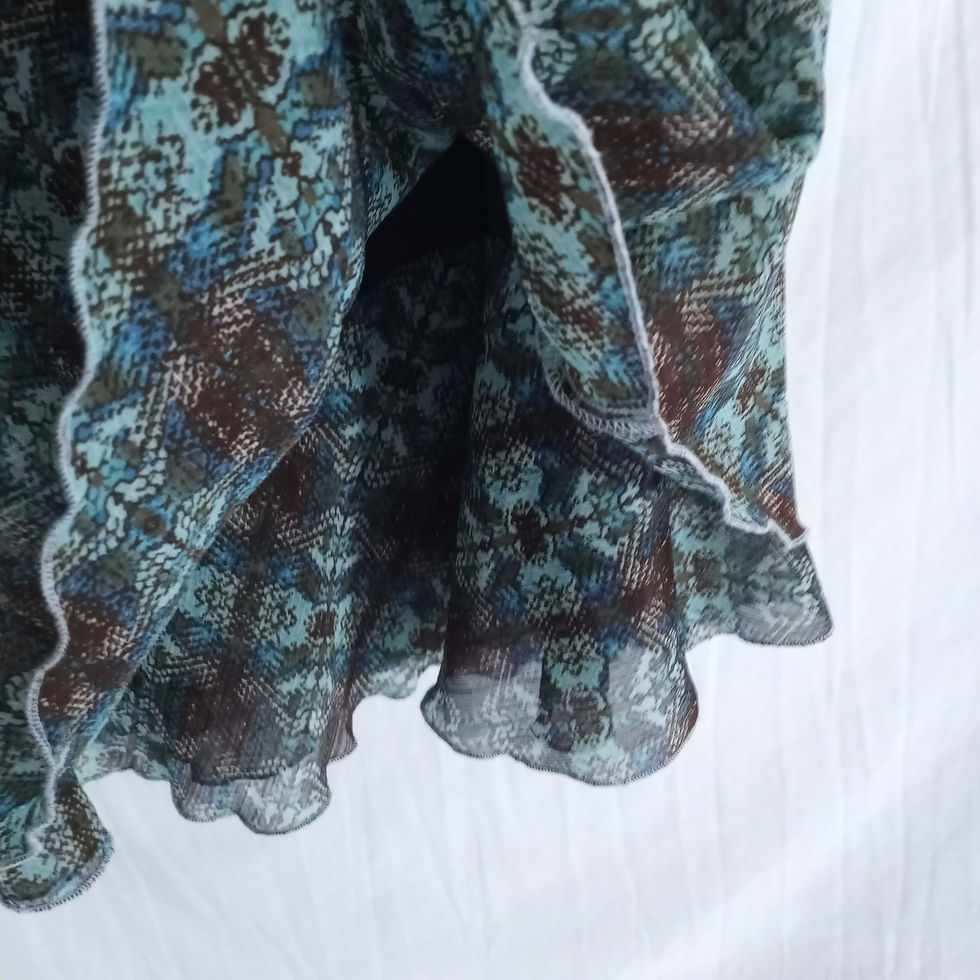 Thumbnail: Womens XL Flowy Skirt