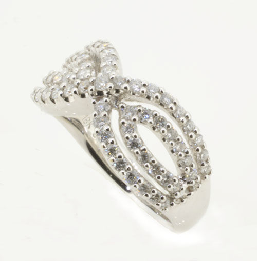 Thumbnail: 18ct Diamond Ring