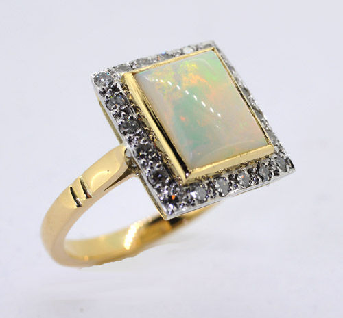 Thumbnail: 18ct opal & Diamond Ring