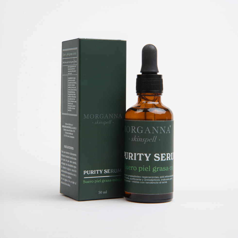 Suero de textura líquida para el control del acné. Skincare avanzado