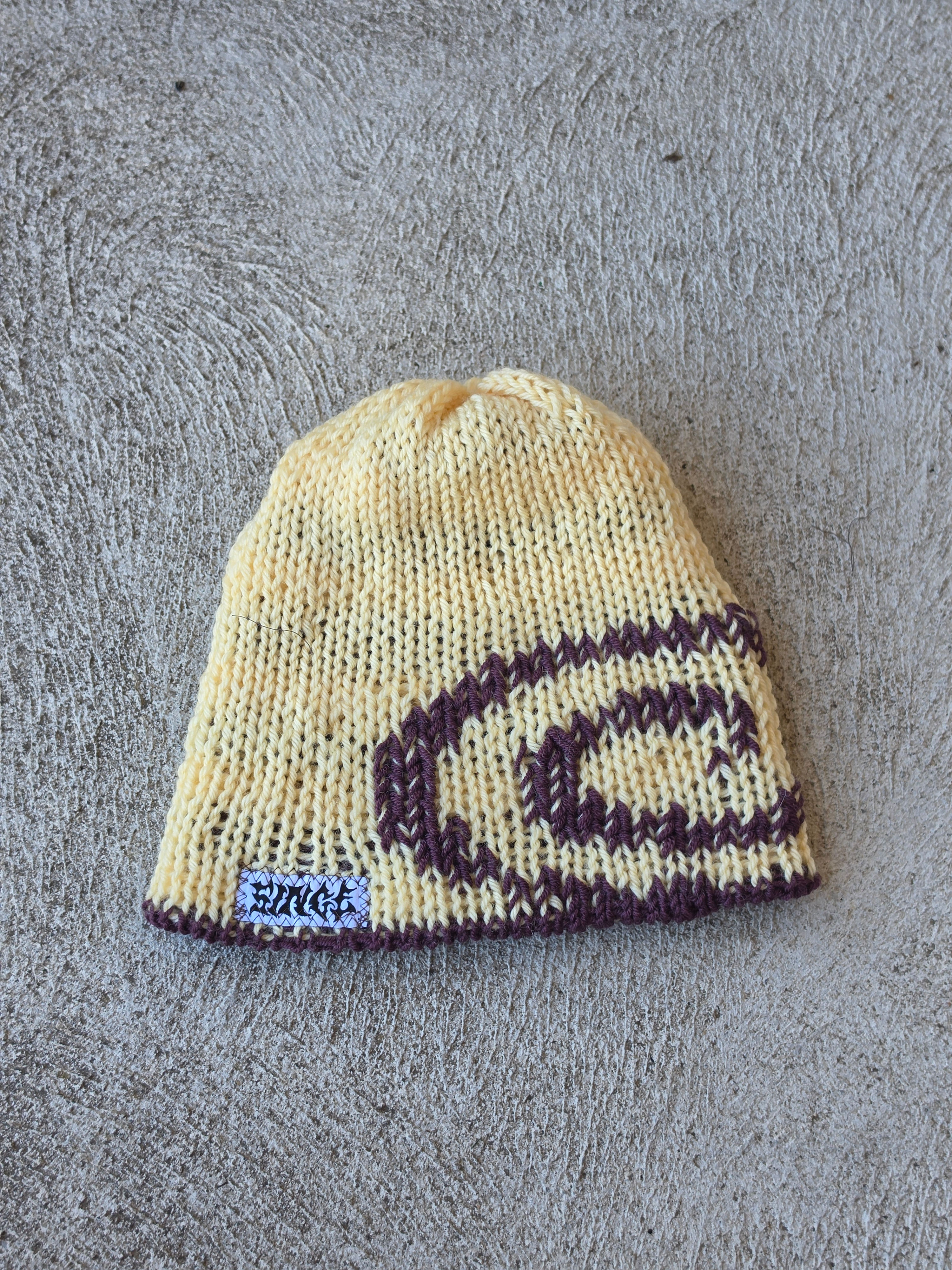Reversible yellow swirl