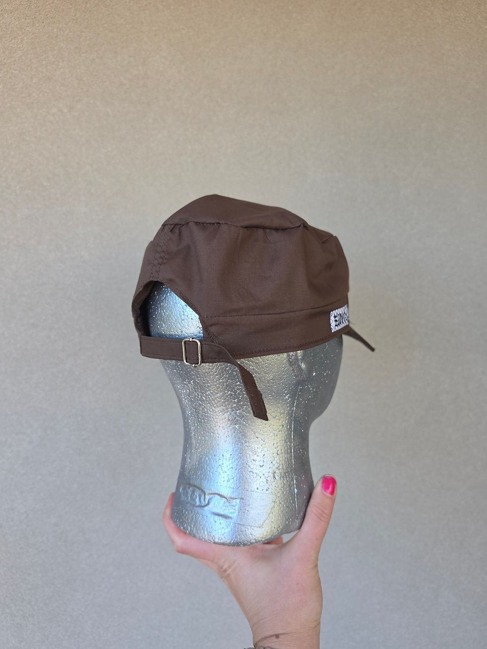 Thumbnail: Swirly cap