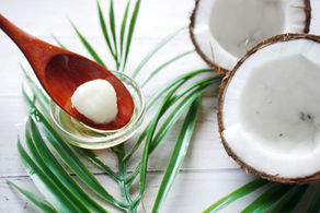 3 OILS FOR GREAT SKIN & HAIR