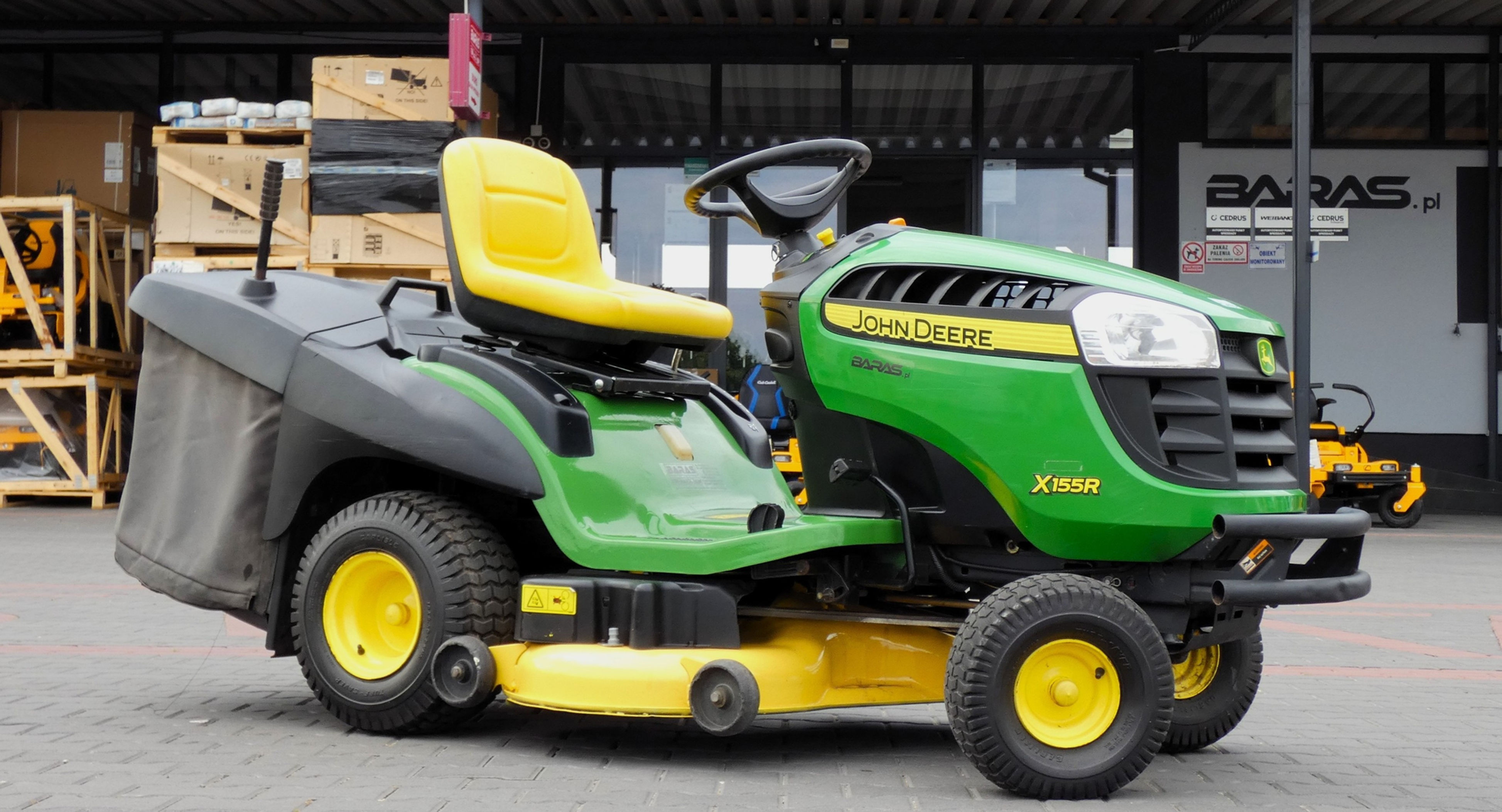 Traktorek kosiarka John Deere X155R B&S 2 Cylindry (180601.5)