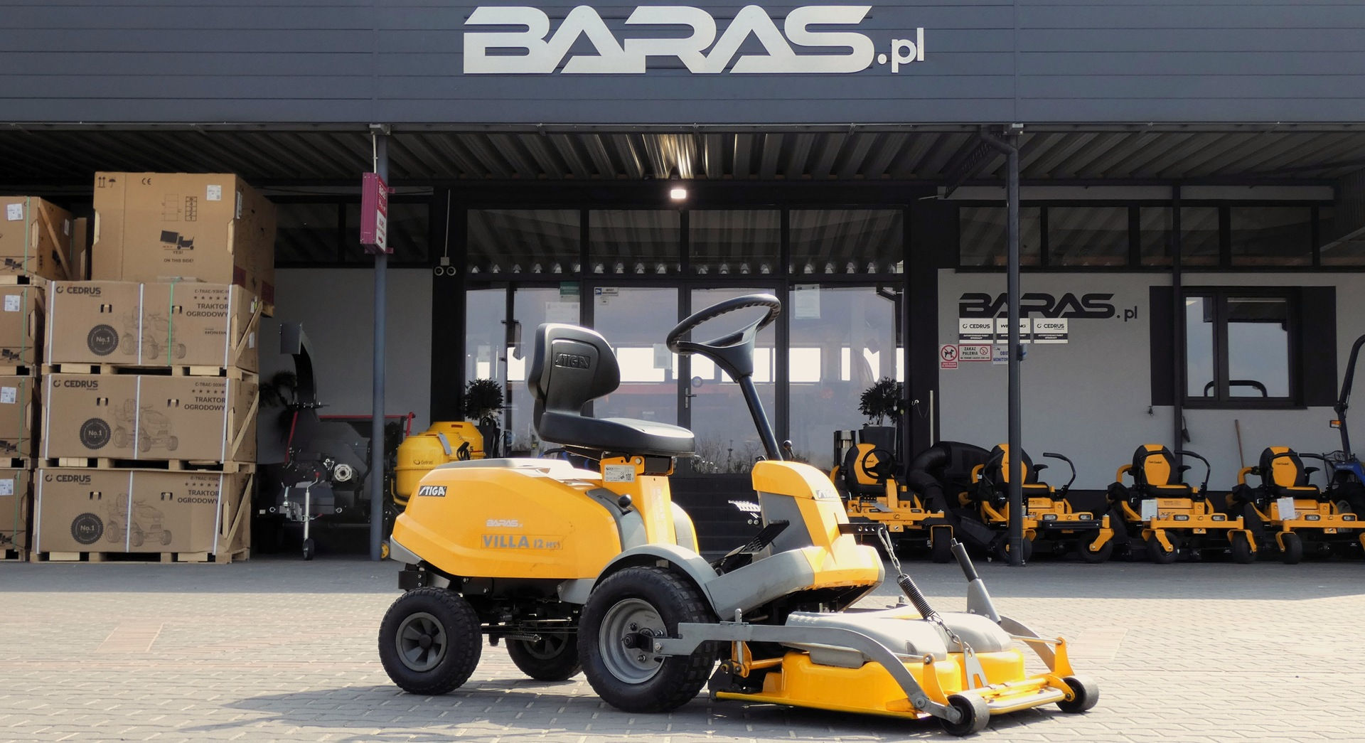 Traktorek kosiarka Stiga Villa 12 HST (160402.6)