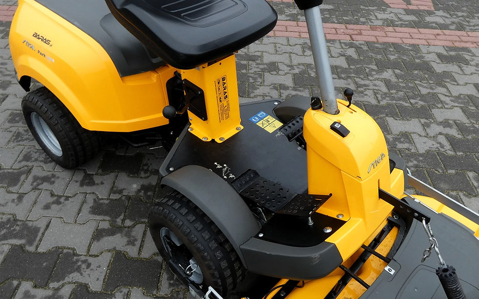 Miniatura: Traktorek kosiarka Stiga Park 320G NOWY SILNIK GWARANCJA (080501.6)