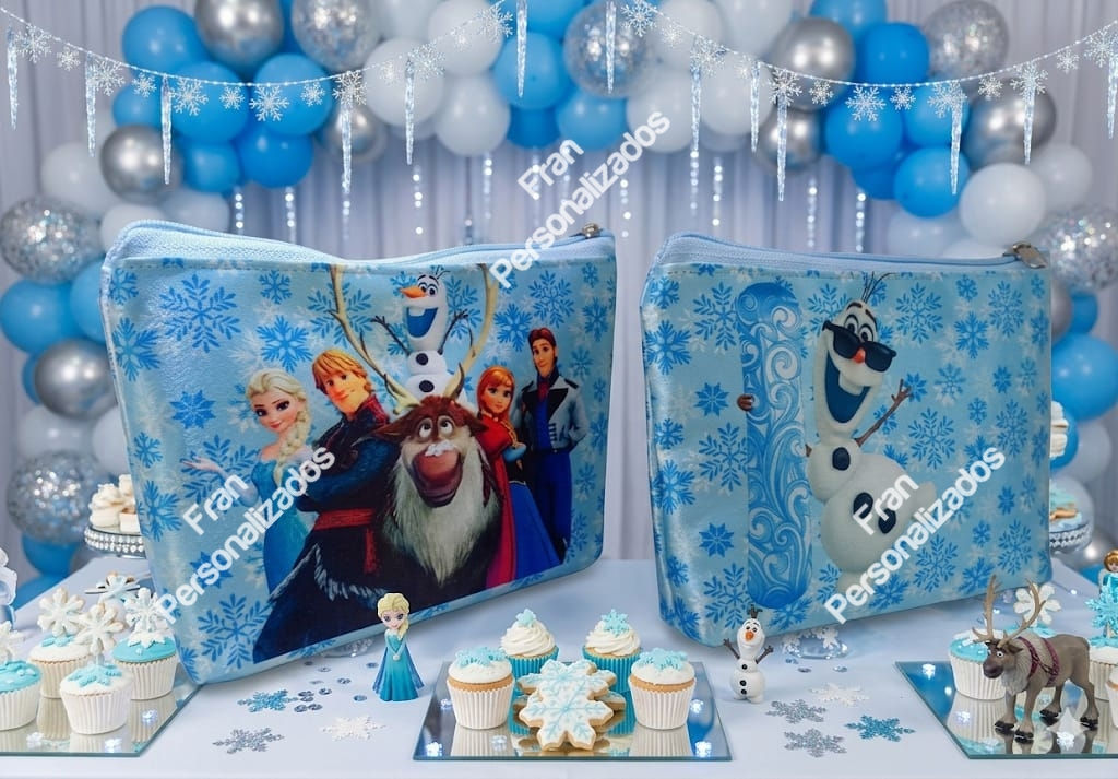 Necessaire Personalizada Frozen