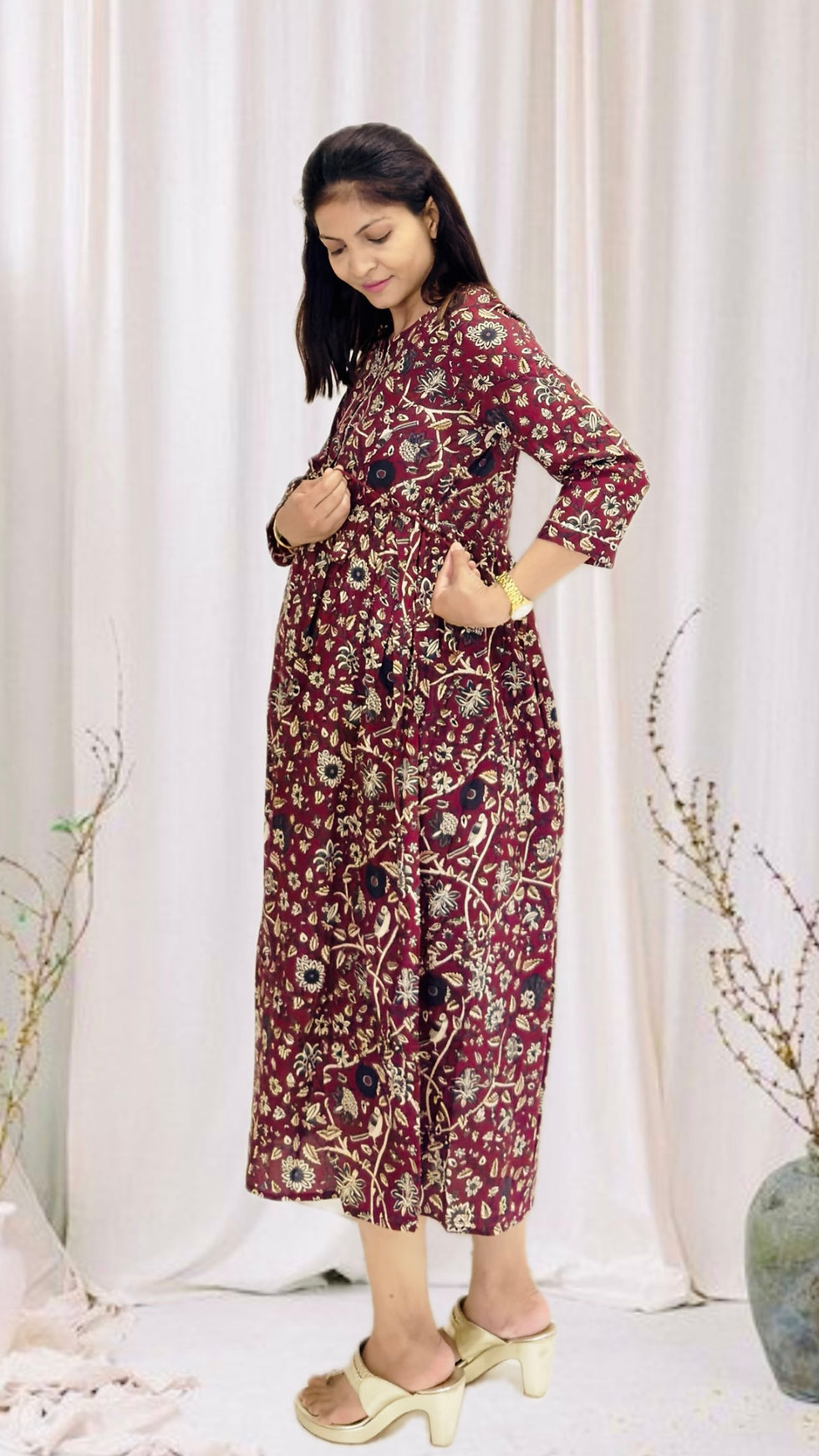 Thumbnail: Elegant Stylist Dress